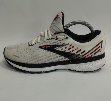 Brooks Ghost 13