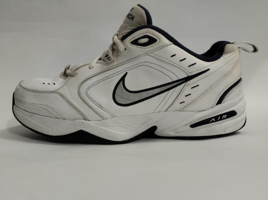 Nike Air Monarch IV